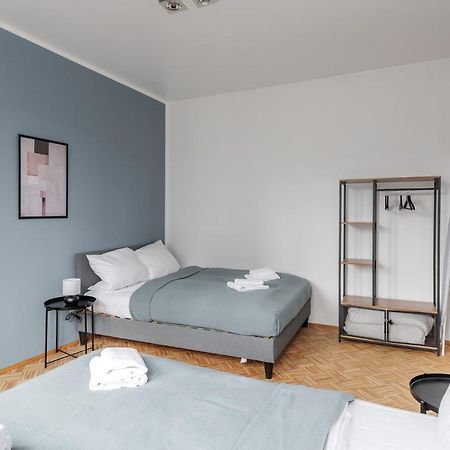 Flats 4 You, Moderne City Wohnung Naehe Hbf, Due-Messe 20 Min, Netflix, Kueche Duisburgo Esterno foto