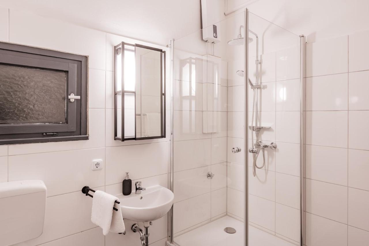 Flats 4 You, Moderne City Wohnung Naehe Hbf, Due-Messe 20 Min, Netflix, Kueche Duisburgo Esterno foto