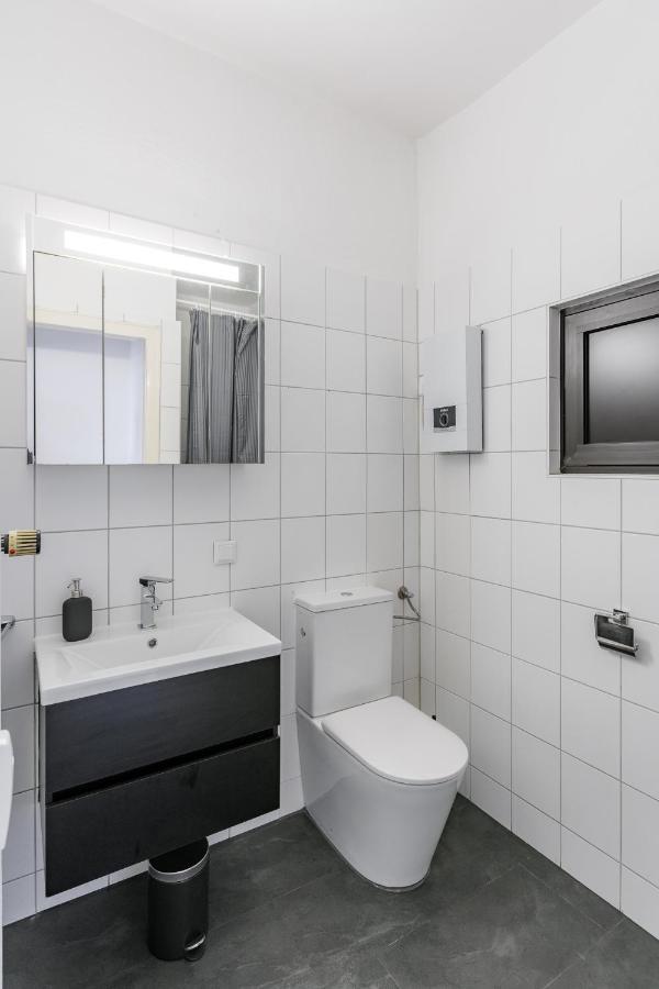 Flats 4 You, Moderne City Wohnung Naehe Hbf, Due-Messe 20 Min, Netflix, Kueche Duisburgo Esterno foto
