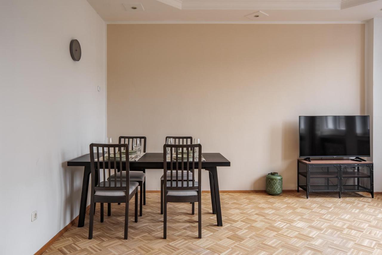 Flats 4 You, Moderne City Wohnung Naehe Hbf, Due-Messe 20 Min, Netflix, Kueche Duisburgo Esterno foto