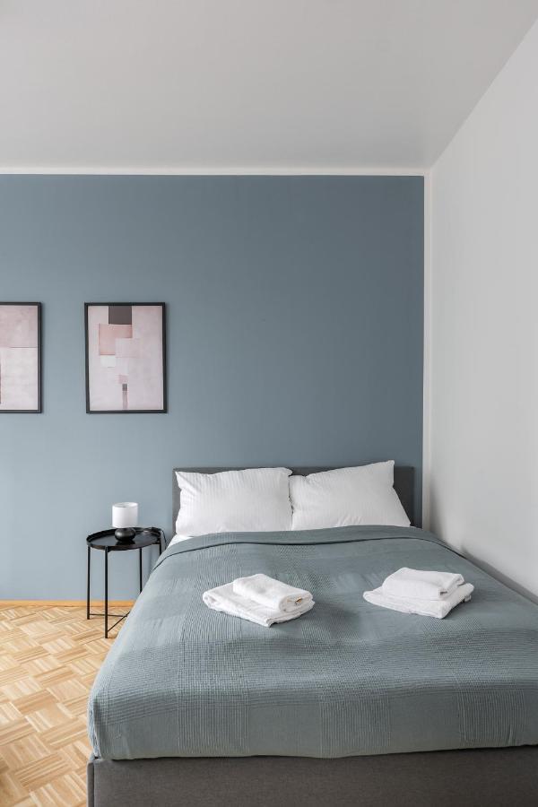 Flats 4 You, Moderne City Wohnung Naehe Hbf, Due-Messe 20 Min, Netflix, Kueche Duisburgo Esterno foto