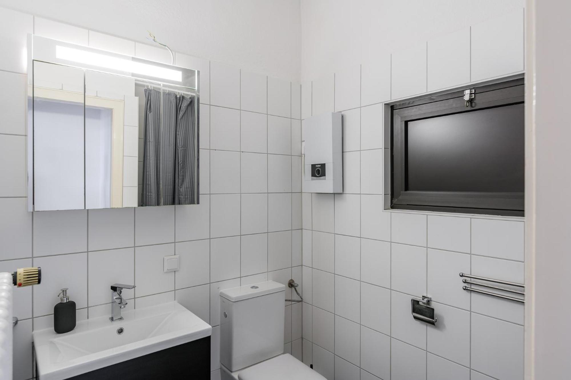 Flats 4 You, Moderne City Wohnung Naehe Hbf, Due-Messe 20 Min, Netflix, Kueche Duisburgo Esterno foto